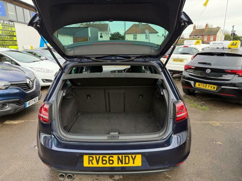Used Volkswagen Golf 2016 for sale - 77394997: Photo 17