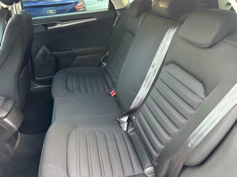 Used Ford Mondeo 2015 for sale - 77107331: Photo 10