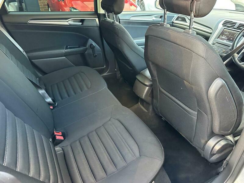 Used Ford Mondeo 2015 for sale - 77107331: Photo 13