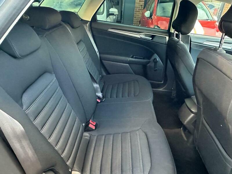 Used Ford Mondeo 2015 for sale - 77107331: Photo 14