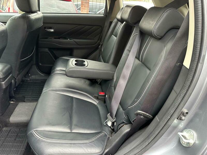 Used Mitsubishi Outlander 2016 for sale - 76520896: Photo 13