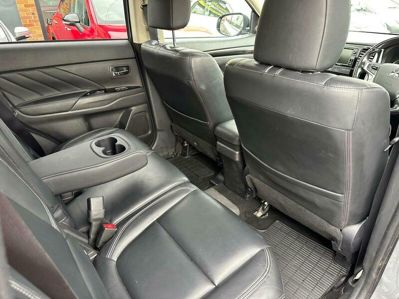 Used Mitsubishi Outlander 2016 for sale - 76520896: Photo 16