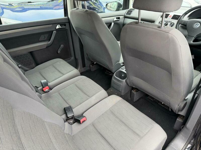 Used Volkswagen Touran 2010 for sale - 77409226: Photo 17