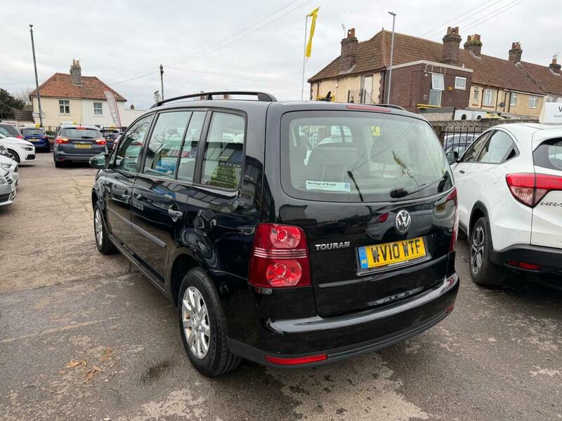 Used Volkswagen Touran 2010 for sale - 77409226: Photo 5