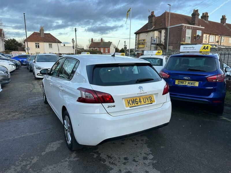 Used Peugeot 308 2014 for sale - 77140399: Photo 5