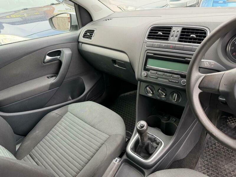 Used Volkswagen Polo 2011 for sale - 78004085: Photo 14