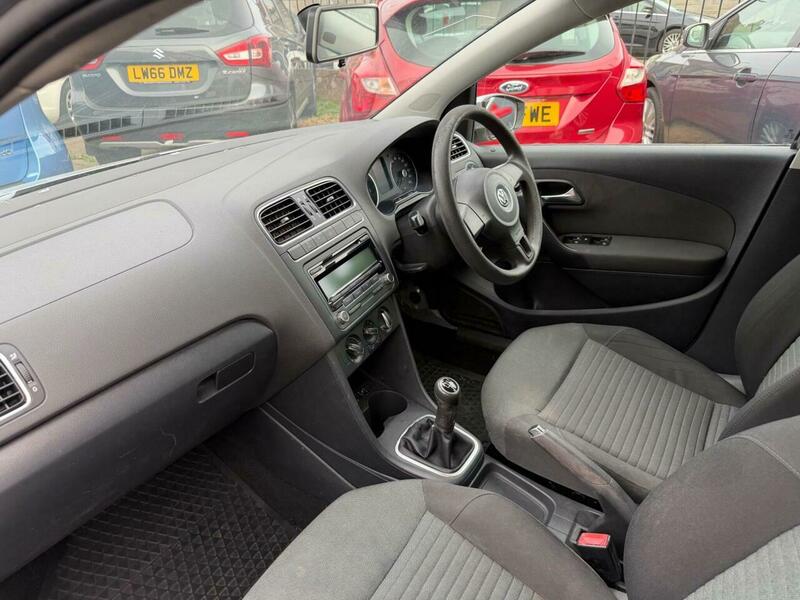 Used Volkswagen Polo 2011 for sale - 78004085: Photo 7