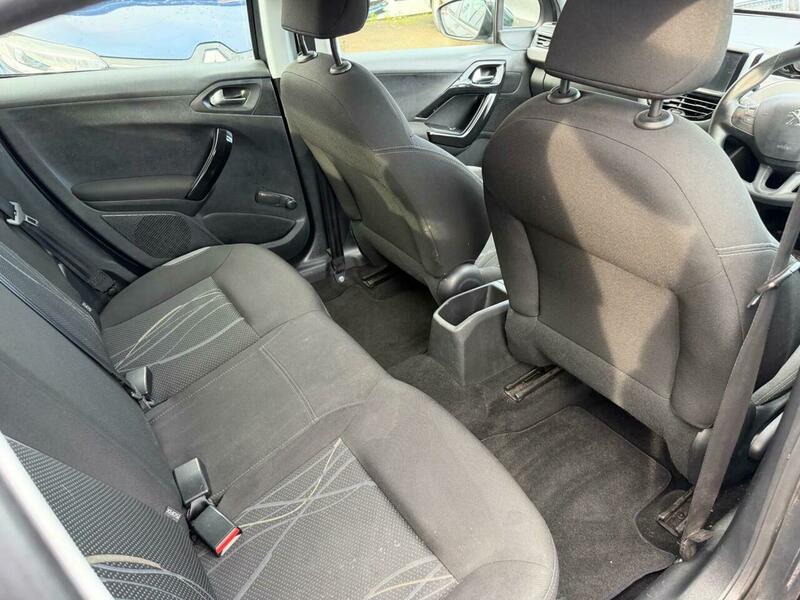 Used Peugeot 208 2015 for sale - 77394999: Photo 12