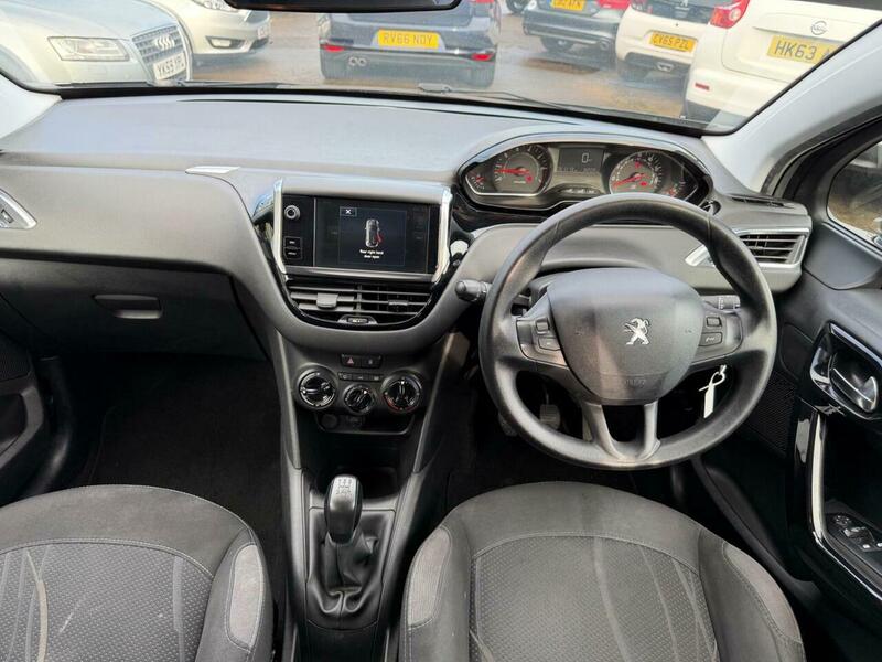 Used Peugeot 208 2015 for sale - 77394999: Photo 16
