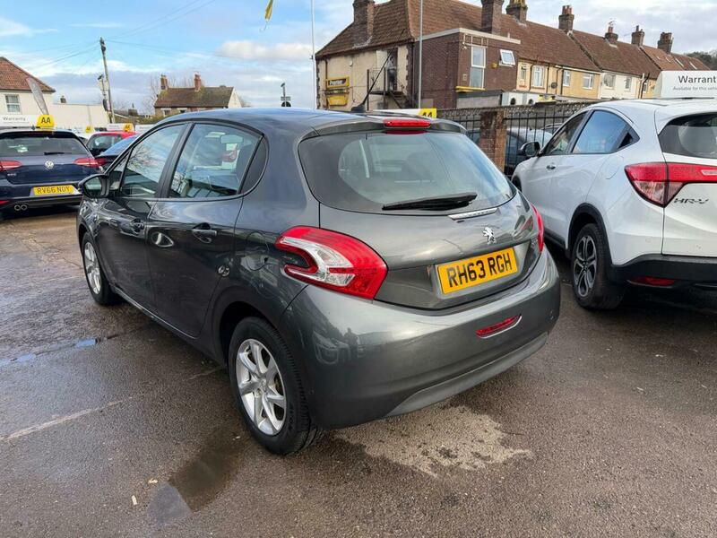 Used Peugeot 208 2015 for sale - 77394999: Photo 4