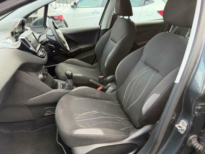 Used Peugeot 208 2015 for sale - 77394999: Photo 8