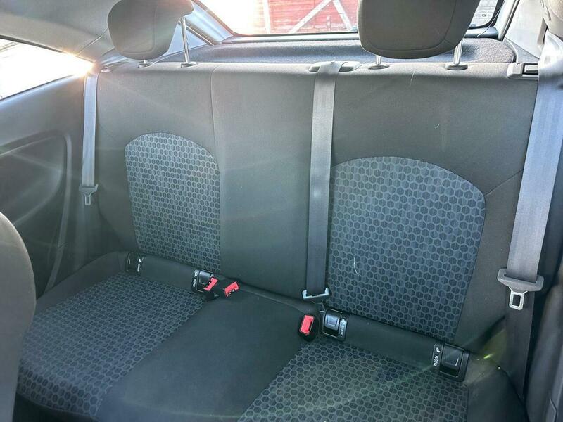 Used Vauxhall Corsa 2015 for sale - 76376399: Photo 8