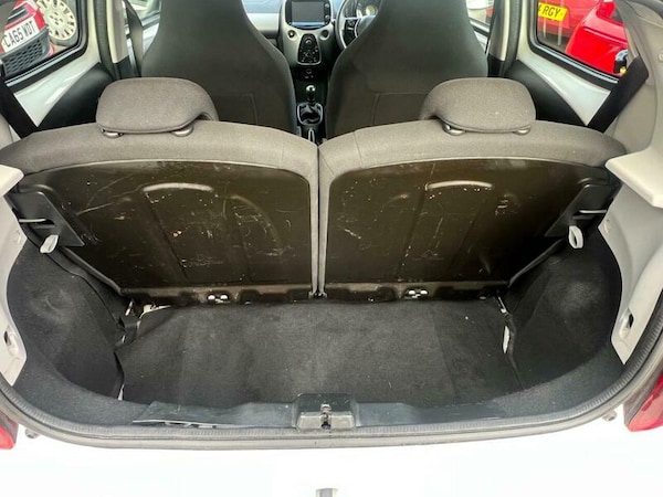 Used Peugeot 108 2016 for sale - 76292233: Photo 5
