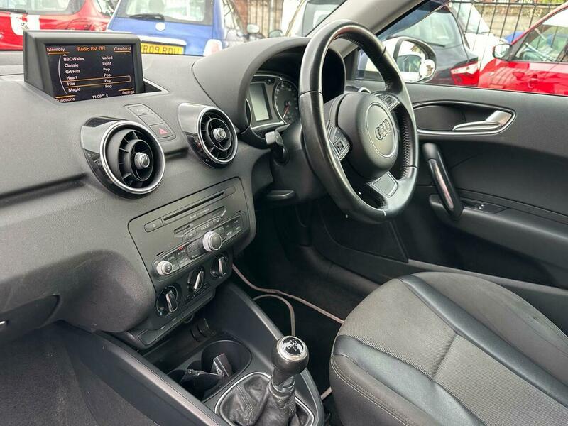 Used Audi A1 2013 for sale - 76643117: Photo 10