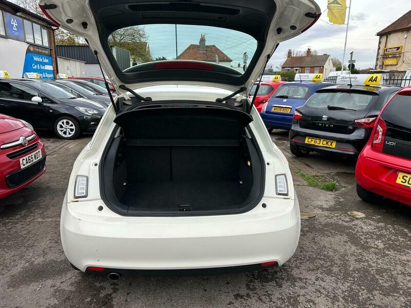 Used Audi A1 2013 for sale - 76643117: Photo 12