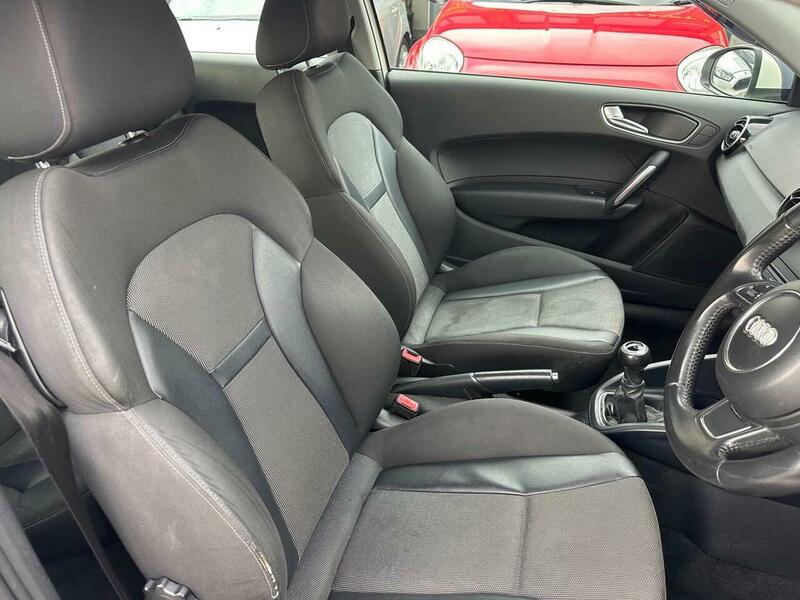 Used Audi A1 2013 for sale - 76643117: Photo 14