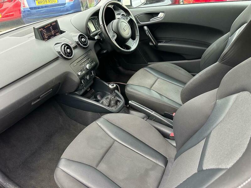 Used Audi A1 2013 for sale - 76643117: Photo 8