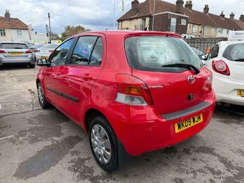 Used Toyota Yaris 2009 for sale - 79686924: Photo