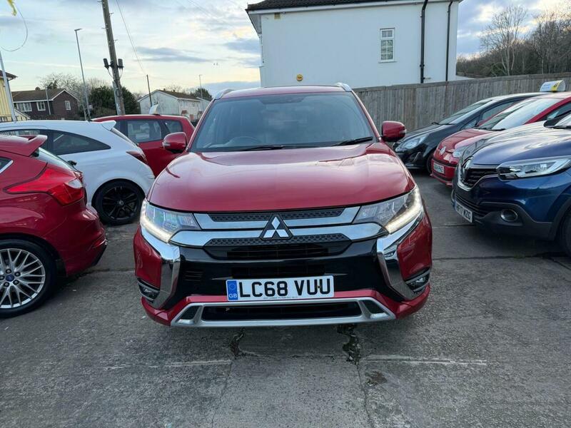 Used Mitsubishi Outlander 2018 for sale - 77735352: Photo 3