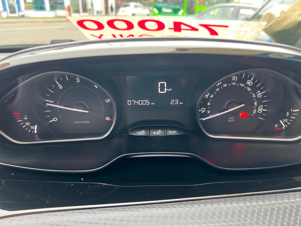 Used Peugeot 2008 2016 for sale - 77790308: Photo 9