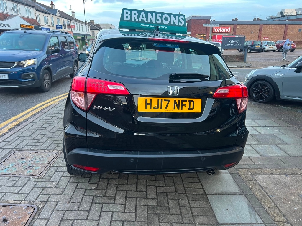 Used Honda HR-V 2017 for sale - 77283967: Photo 6