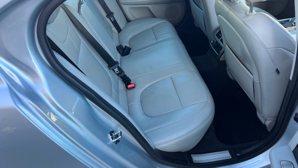 Used Jaguar XF 2011 for sale - 77289406: Photo 12