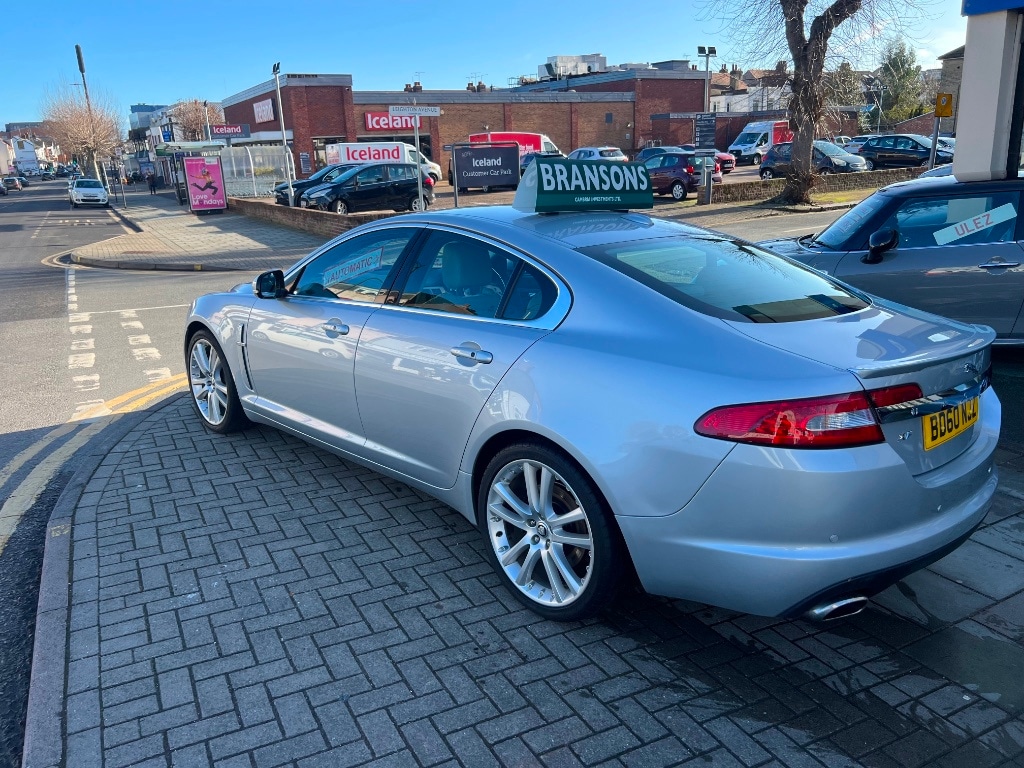Used Jaguar XF 2011 for sale - 77289406: Photo 2