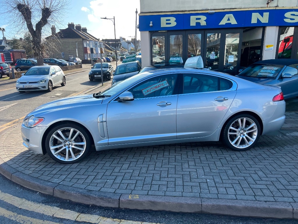 Used Jaguar XF 2011 for sale - 77289406: Photo 3