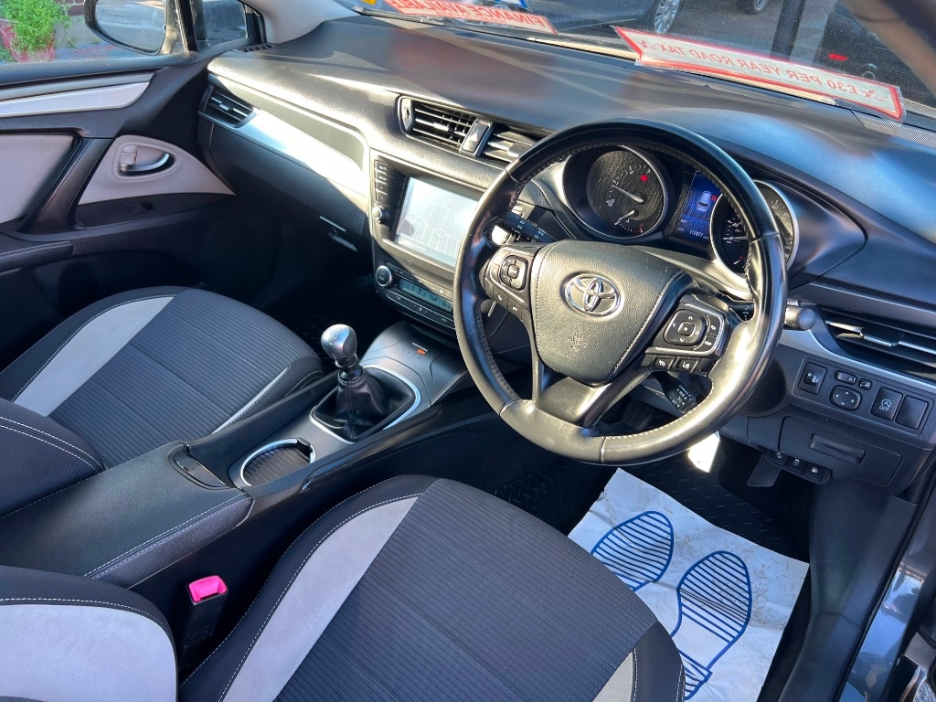 Used Toyota Avensis 2016 for sale - 78057245: Photo 17