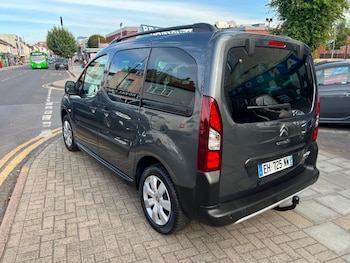 Used Citroen Berlingo 2016 for sale - 76002596: Photo