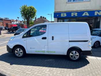 Used Nissan e-NV200 2015 for sale - 74900007: Photo