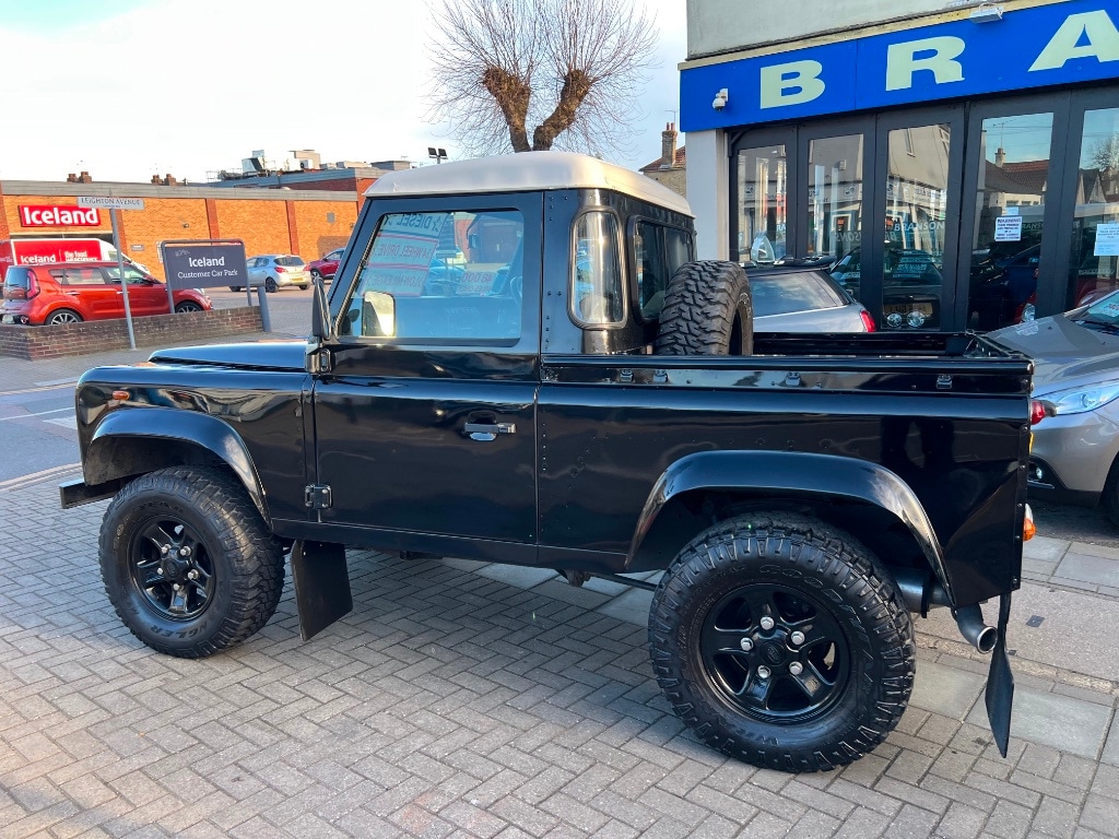 Used Land Rover Defender 2004 for sale - 78098534: Photo 9