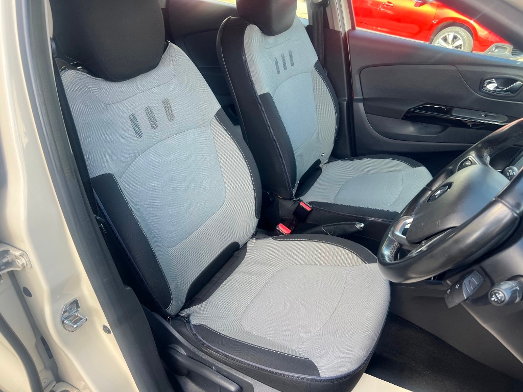 Used Renault Captur 2017 for sale - 78098532: Photo 11