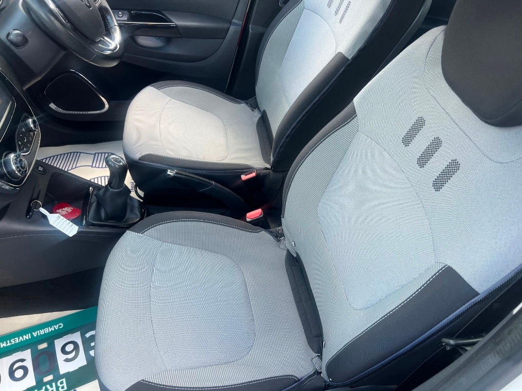 Used Renault Captur 2017 for sale - 78098532: Photo 16