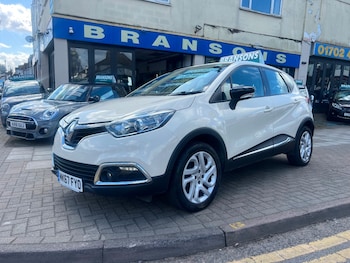 Used Renault Captur 2017 for sale - 78098532: Photo