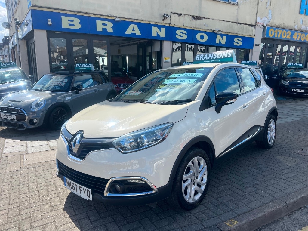 Used Renault Captur 2017 for sale - 78098532: Photo 9