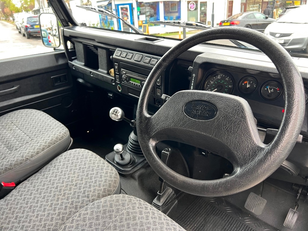 Used Land Rover Defender 2004 for sale - 76630376: Photo 12