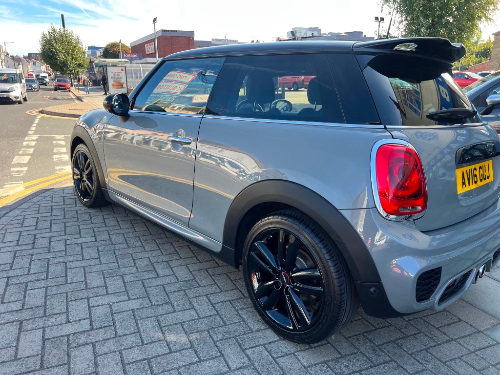 Used MINI Hatch 2016 for sale - 76381850: Photo 8