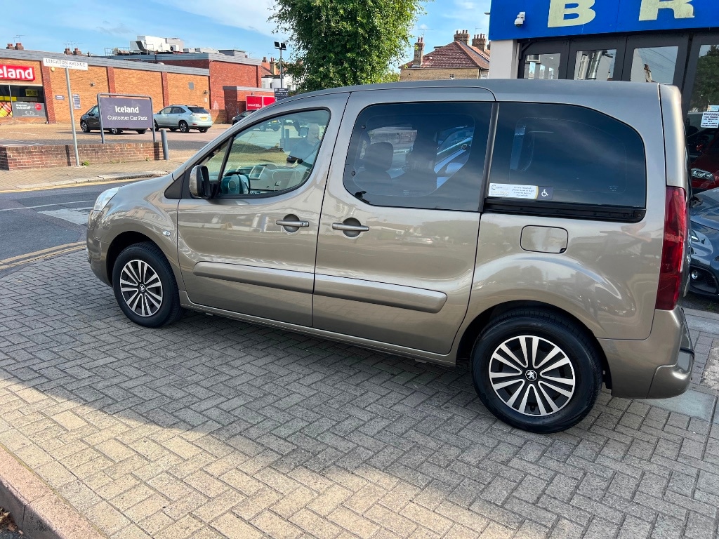 Used Peugeot Partner Tepee 2014 for sale - 76381844: Photo 21