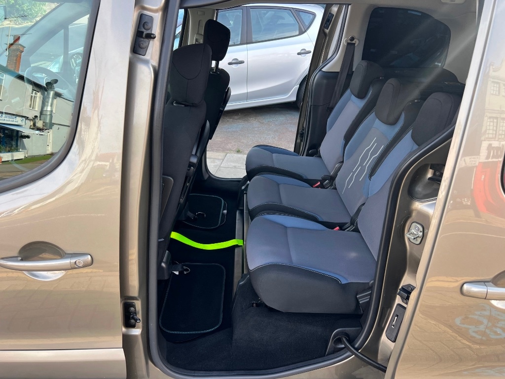 Used Peugeot Partner Tepee 2014 for sale - 76381844: Photo 5