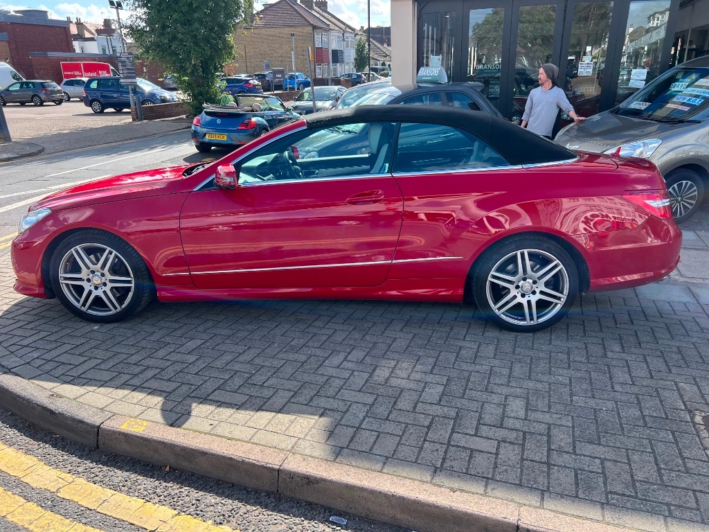 Used Mercedes-Benz E Class 2012 for sale - 76630379: Photo 26