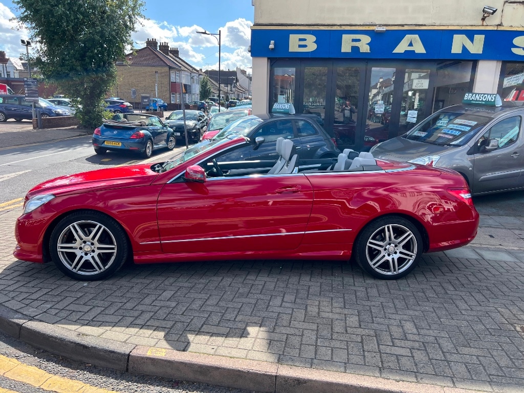 Used Mercedes-Benz E Class 2012 for sale - 76630379: Photo 5