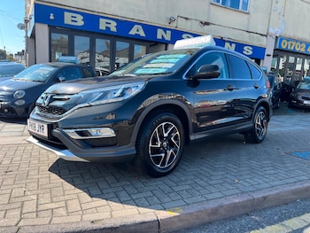 Used Honda CR-V 2018 for sale - 76020097: Photo