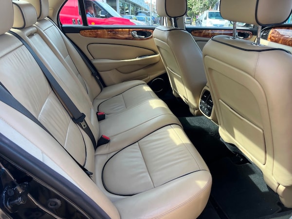 Used Jaguar XJ 2008 for sale - 75212623: Photo 16