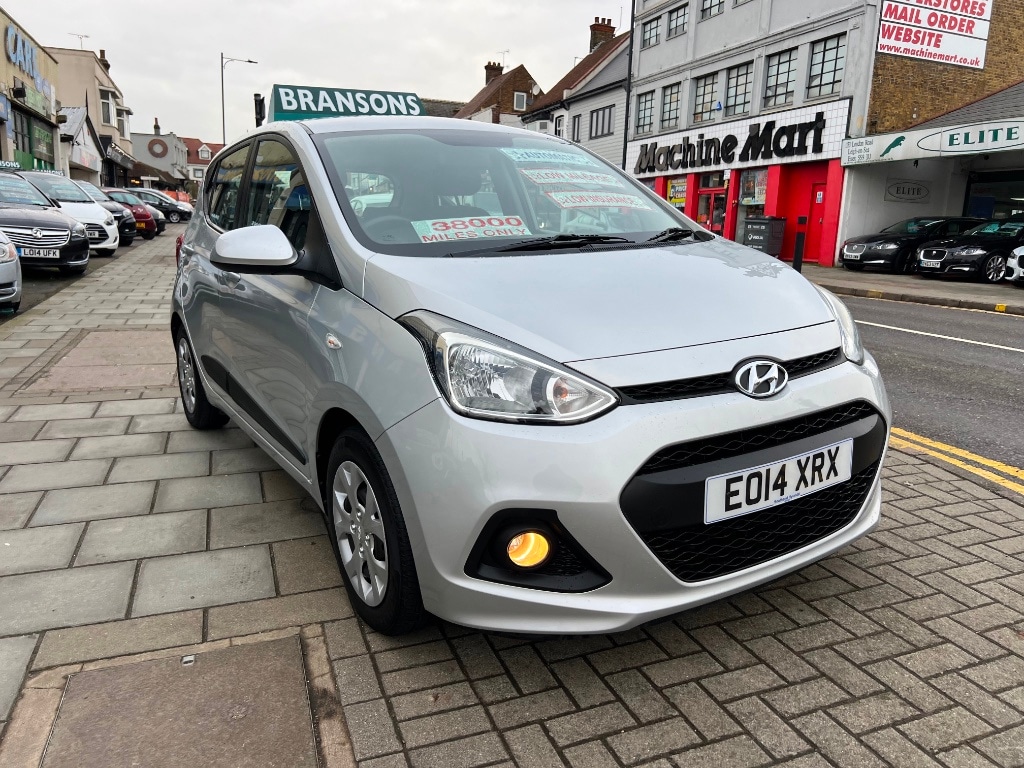 Used Hyundai i10 2014 for sale - 77289407: Photo 2