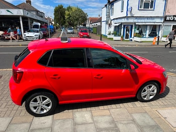 Used Volkswagen Polo 2016 for sale - 79091653: Photo