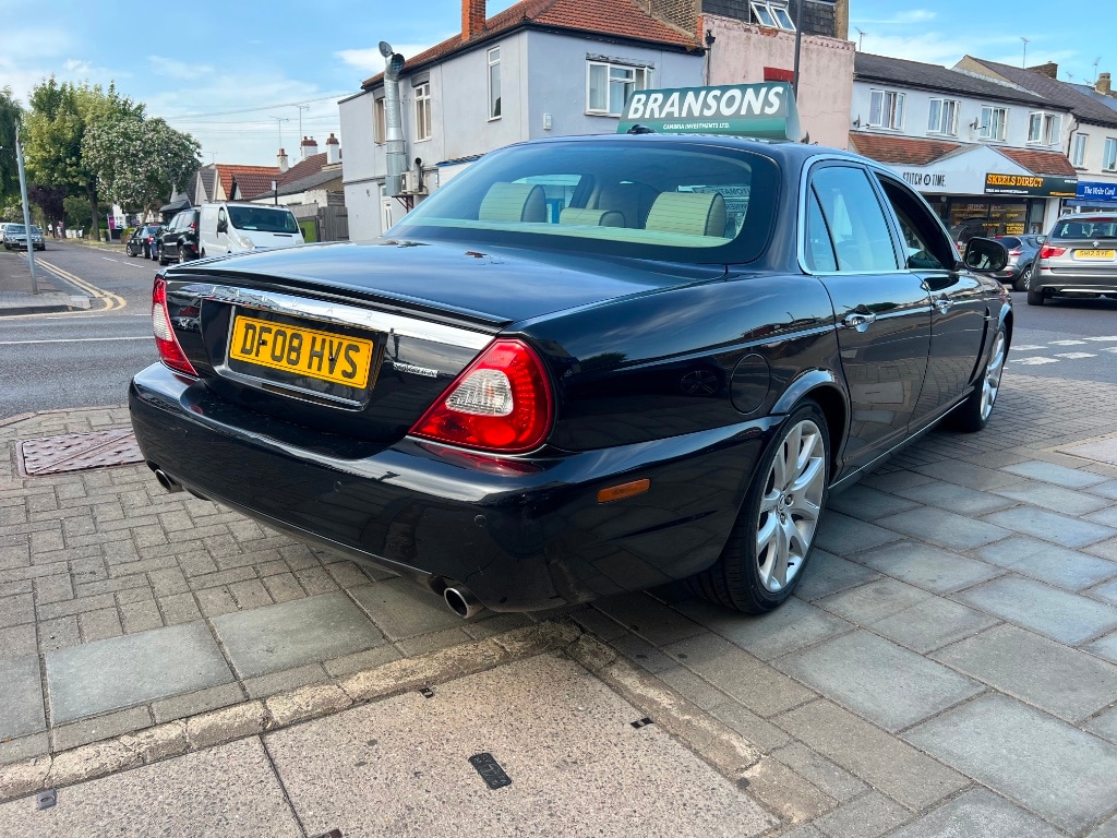 Used Jaguar XJ 2008 for sale - 76381843: Photo 24