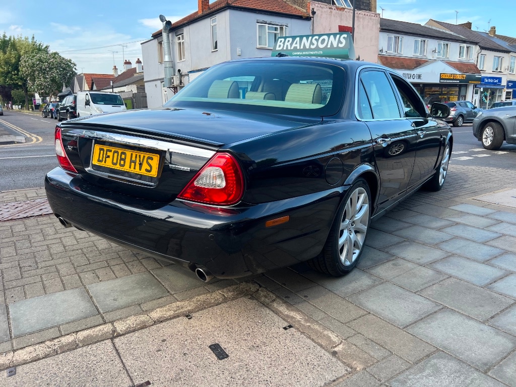 Used Jaguar XJ 2008 for sale - 76381843: Photo 6