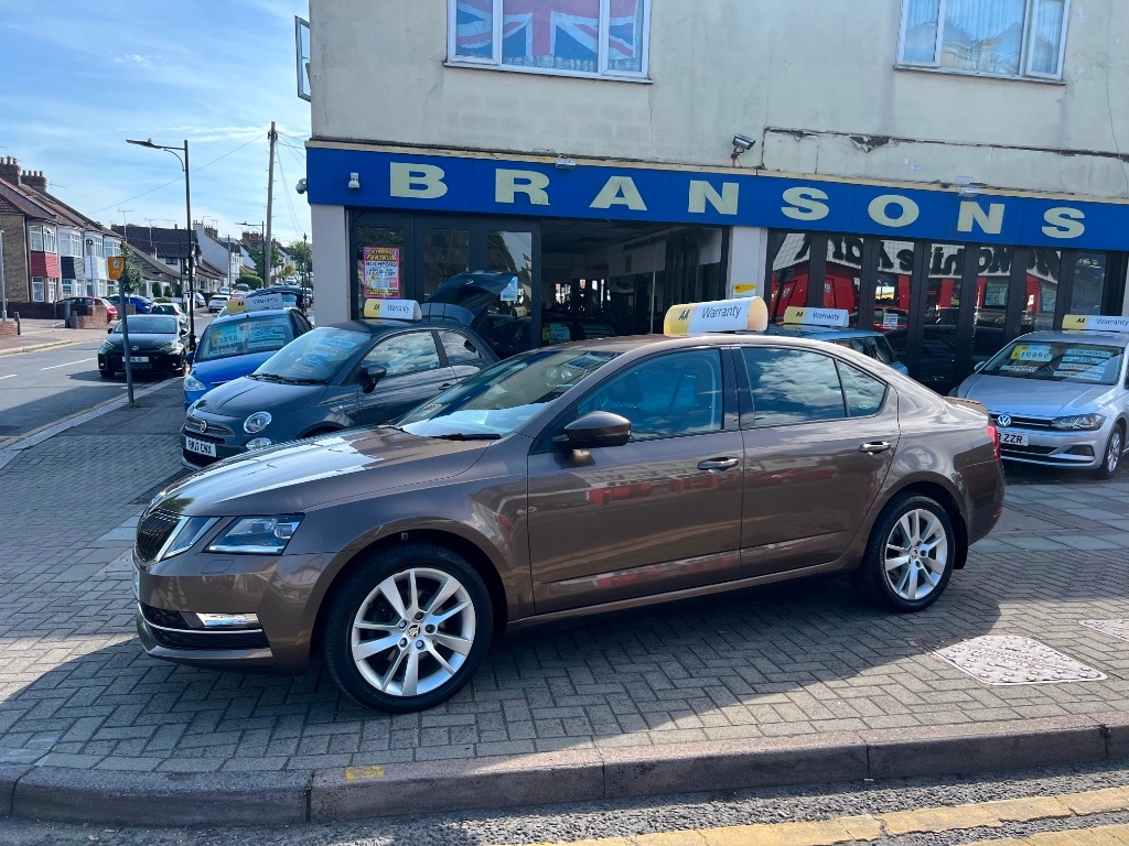 Used Skoda Octavia 2018 for sale - 76381845: Photo 1