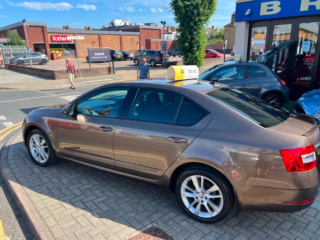 Used Skoda Octavia 2018 for sale - 76381845: Photo 4